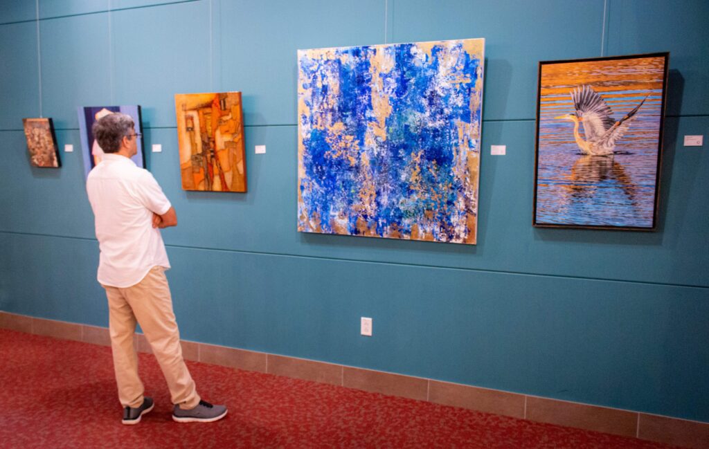 Visual Arts Guild of Frisco - Artrageous at the Frisco Discovery Center