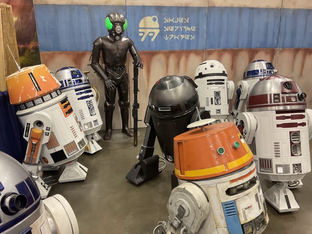 DFW Astromech Builders Club - FAN EXPO Dallas